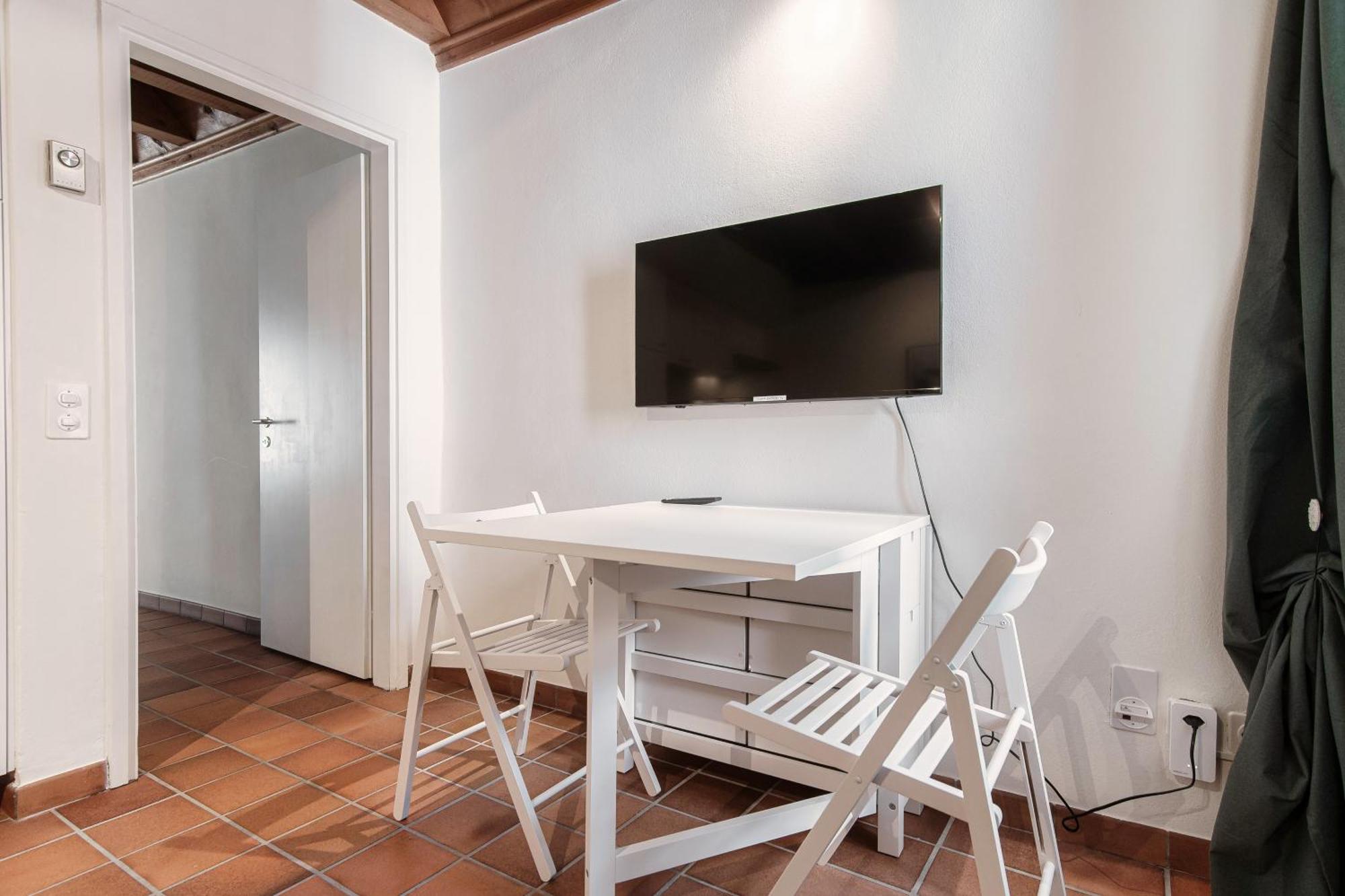 Pardo Apartments By Quokka 360 - Locarno Old Town ภายนอก รูปภาพ